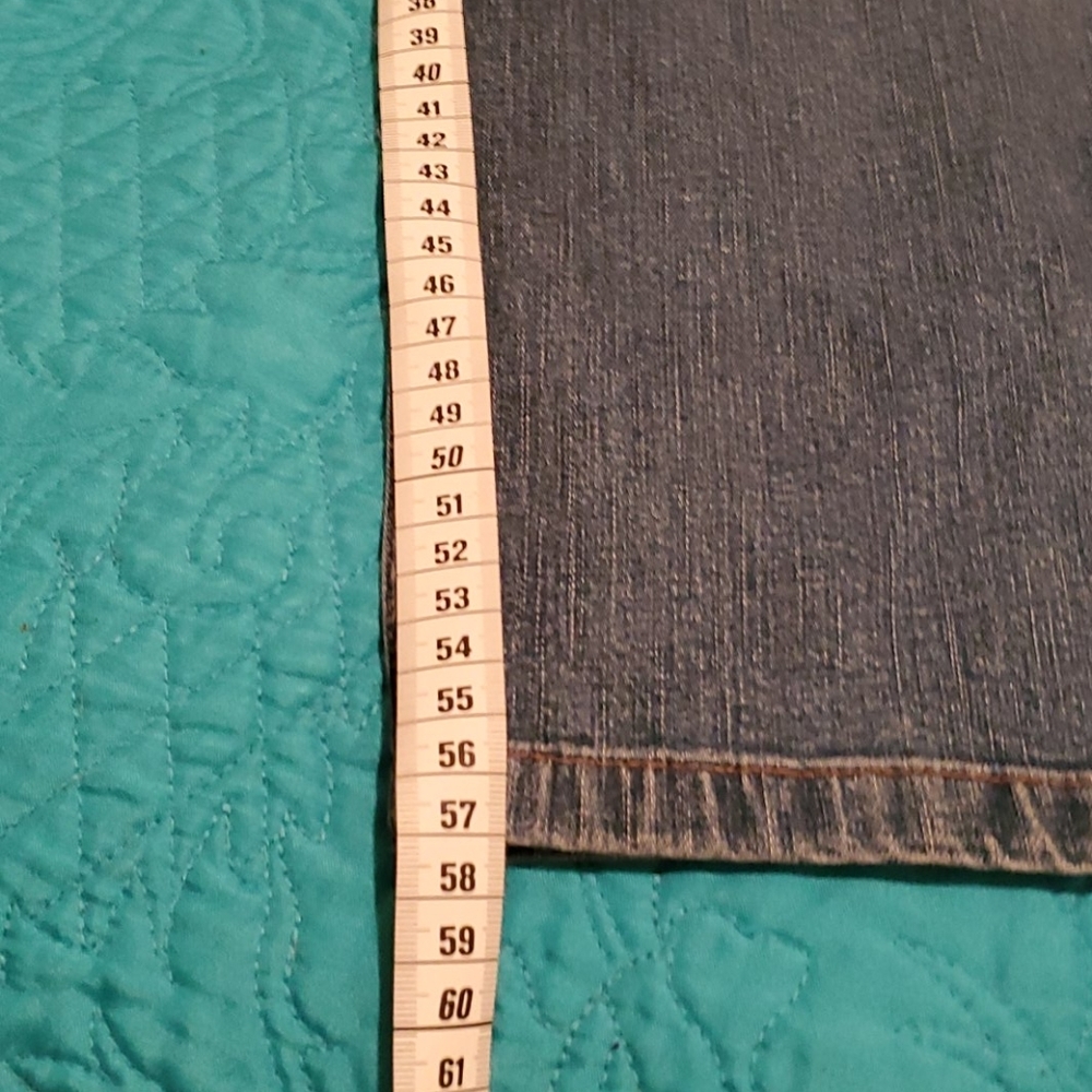 Capri pants - Picture 3 of 4